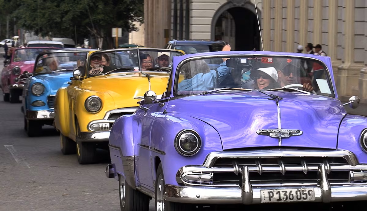 CUBA: AHORA, TAMPOCO EL TURISMO