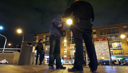 REDADAS “PREVENTIVAS” EN MADRID… ¿ESTAN NUESTROS POLITICOS LEYENDO A BUKELE?