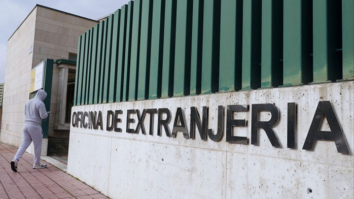 RECHAZADO EL RECURSO PARA SUSPENDER EL DECRETO DE REGULARIZACIÓN DE INMIGRANTES